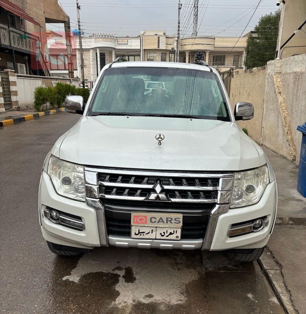 ميتسوبيشي باجيرو